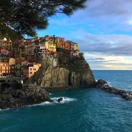 Garibaldi 12, Accanto Stazione In Centro Storico La Spezia